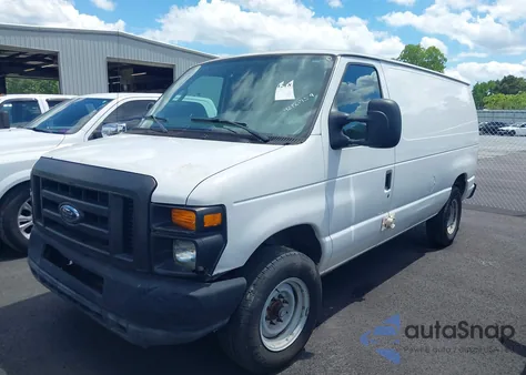 2010 Ford E-250 Commercial/Recreational z USA, uszkodzony, nr VIN 1FTNE2EL3ADA76618